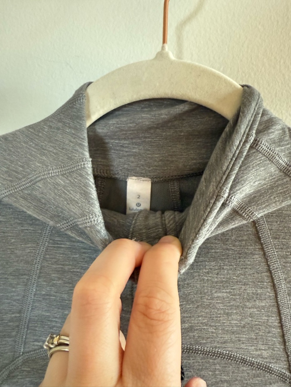 Lululemon • Define Jacket Brushed Heather Gray Size 2 Zip Up Pocket Atheltic - Picture 5 of 9